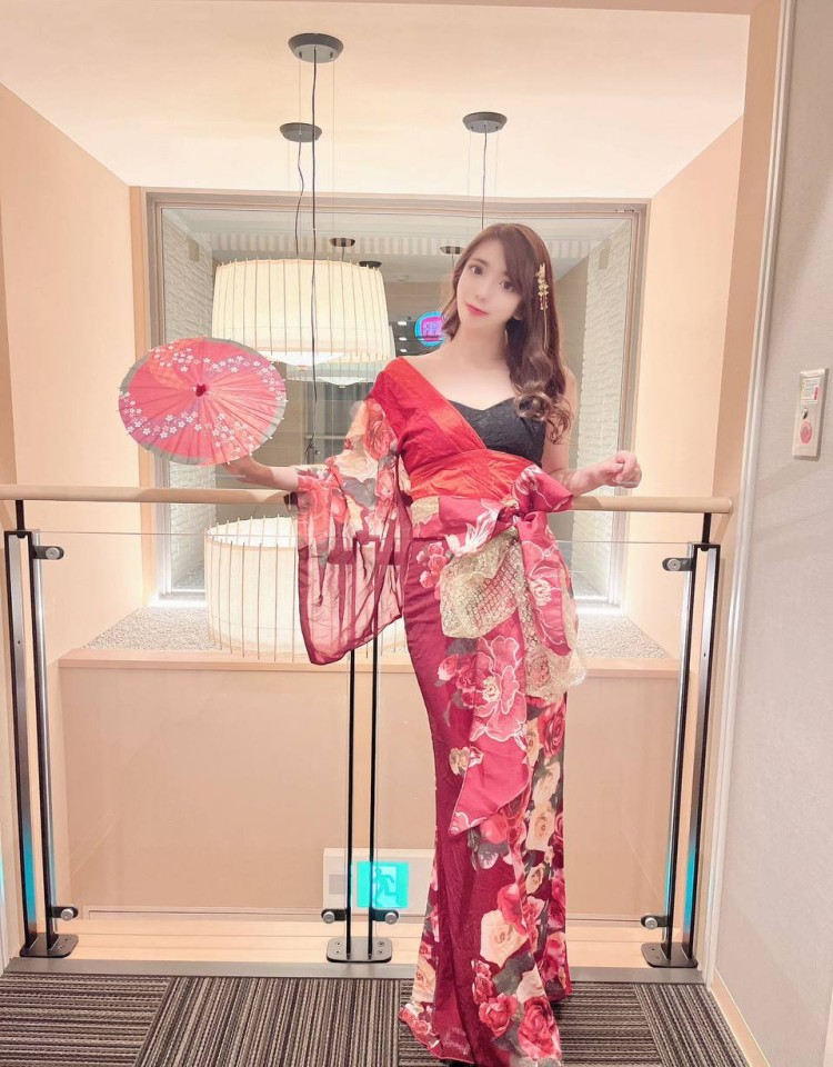 儿子双飞妈妈和女儿的小说,网盘高清资源